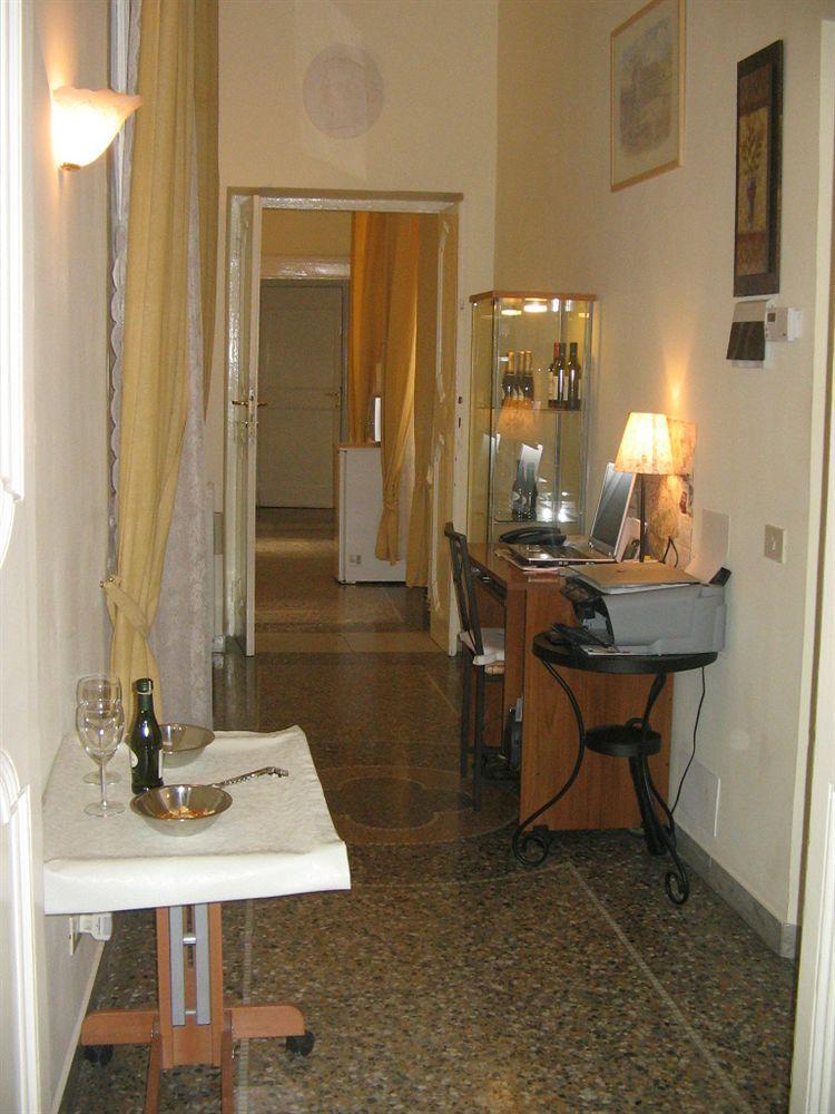 Baldassini Suites Рим Экстерьер фото